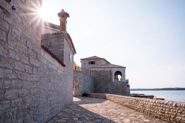 Novigrad: Historické mesto s modernými atrakciami