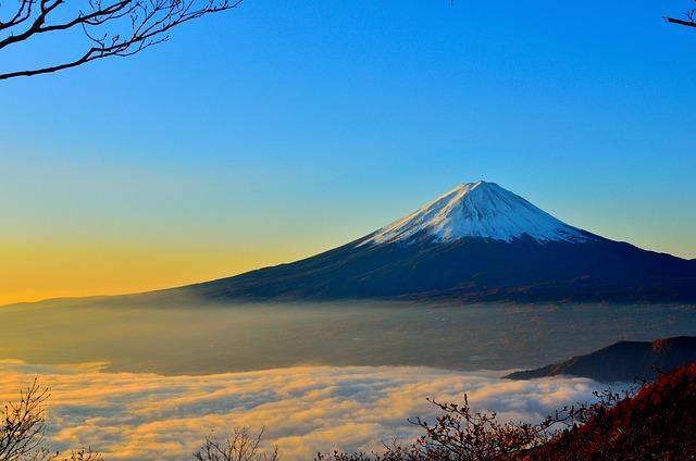 Japonsko: Zažite kultúrny šok a krásu kvitnúcich sakúr