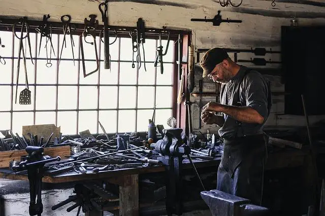 Workshopy a prednášky pre rodiny v Nine