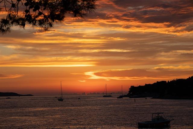 Tipy na to, ako si vychutnať Hvar Boat Party naplno