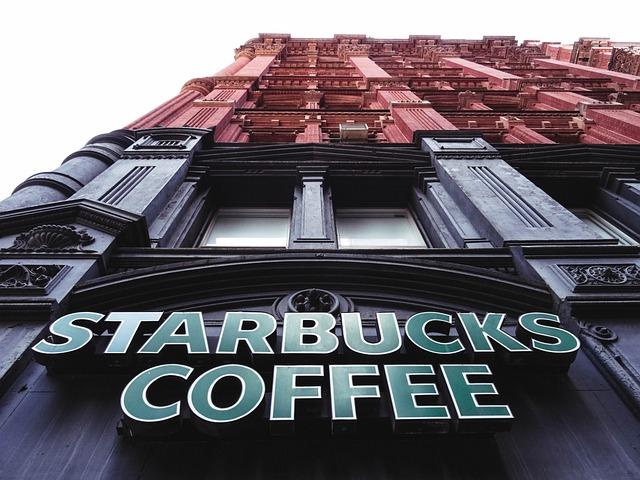 Starbucks v Zadare: Kde si Dať Kávu s Výhľadom na More